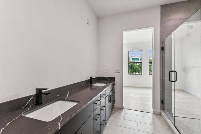 1218 E KAY STREET 3, Tampa, FL 33602