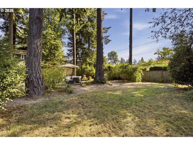 10770 Sw BUTNER Rd, Portland, OR 97225
