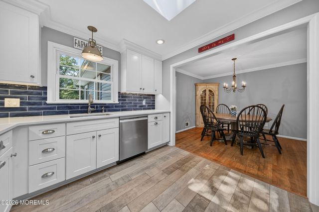 15 Mohawk Avenue, Red Bank, NJ 07701