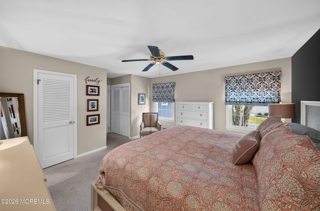 15 Mohawk Avenue, Red Bank, NJ 07701