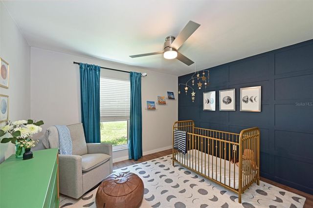 910 PLUM TREE LANE, Sarasota, FL 34243