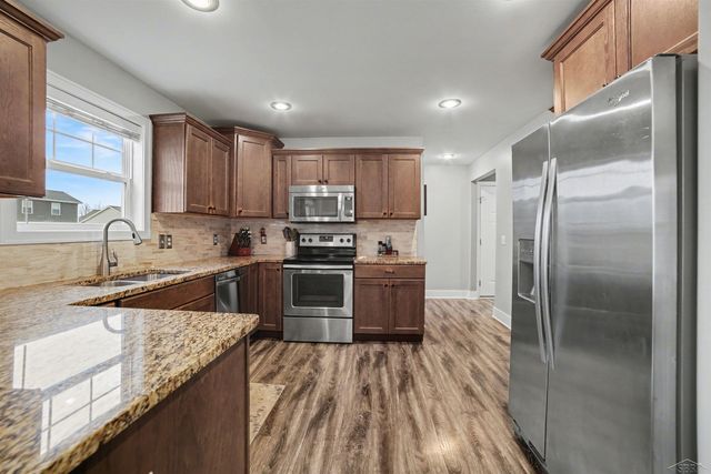 8643 Ashland Place, Tittabawassee Twp, MI 48623