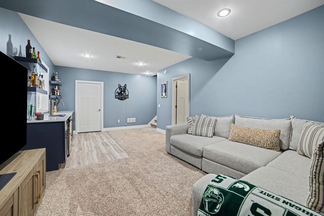 8643 Ashland Place, Tittabawassee Twp, MI 48623