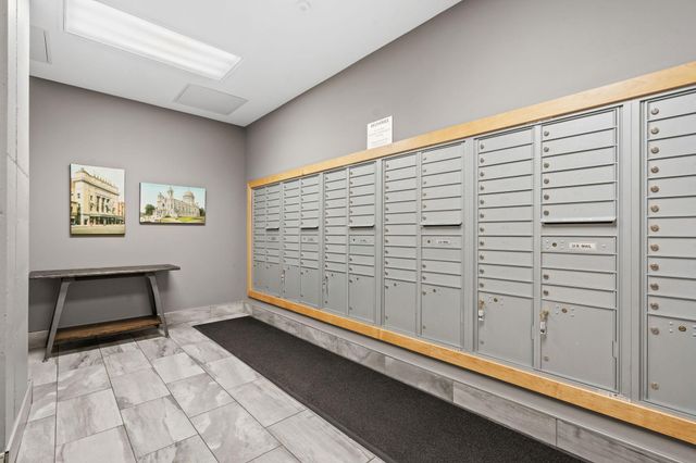 740 Portland Avenue 906, Minneapolis, MN 55415