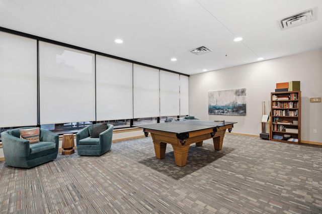 740 Portland Avenue 906, Minneapolis, MN 55415