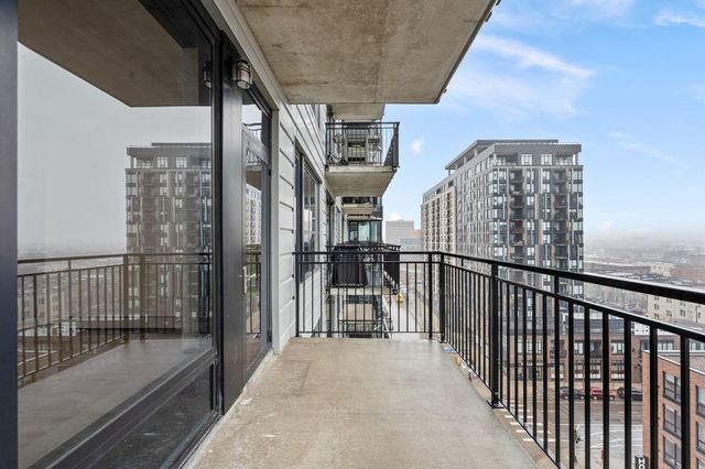 740 Portland Avenue 906, Minneapolis, MN 55415