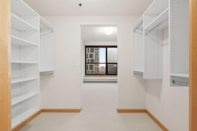 740 Portland Avenue 906, Minneapolis, MN 55415