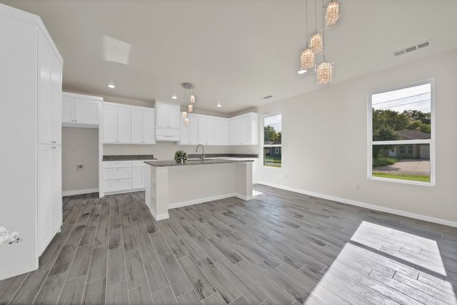 2902 Walnut Street, Greenville, TX 75401