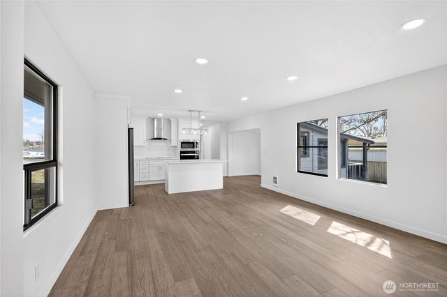 6931 S Tyler Street, Tacoma, WA 98409