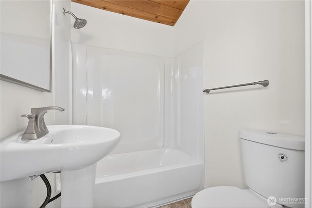 6931 S Tyler Street, Tacoma, WA 98409