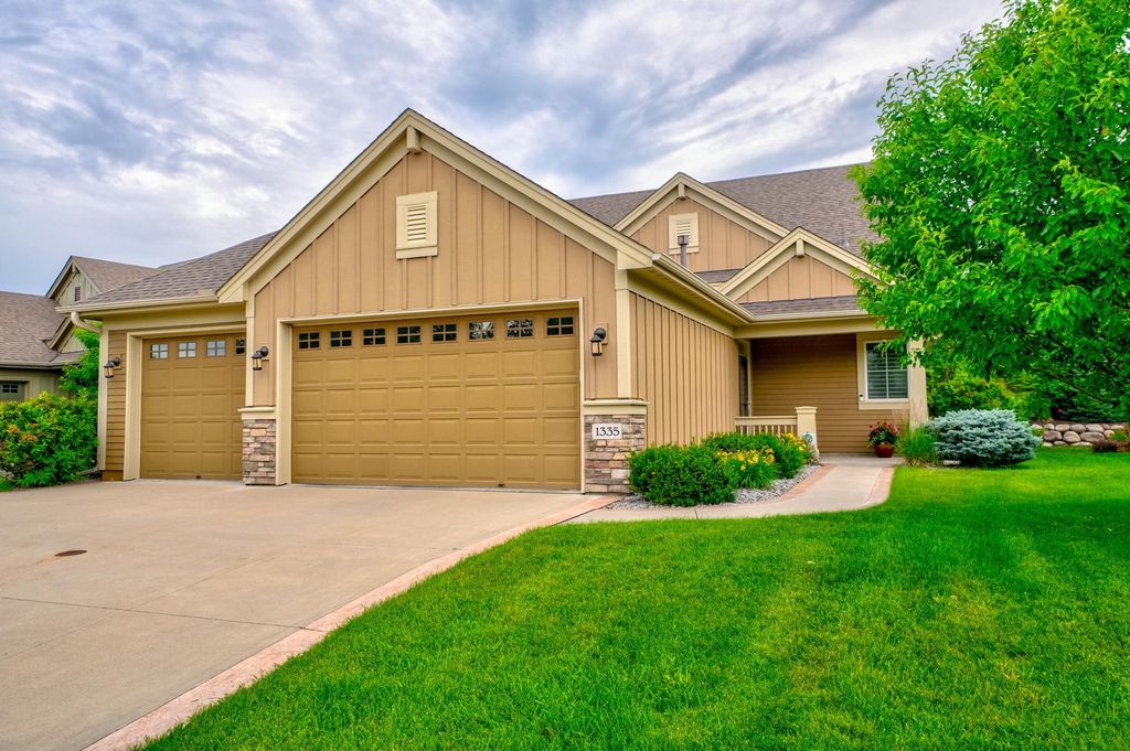 1335 Palisade Path, Woodbury, MN 55129 — exterior