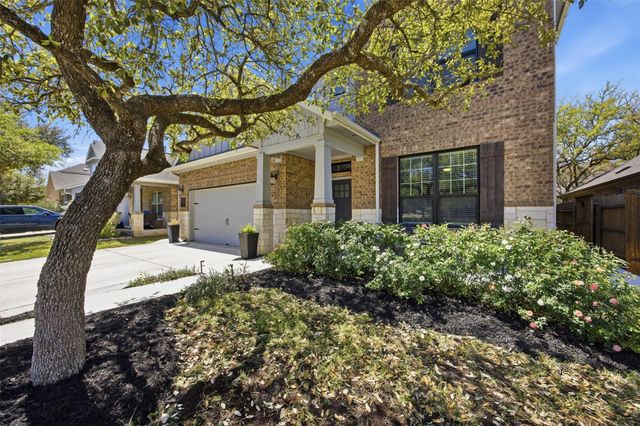 152 Rosling DR, Buda, TX 78610