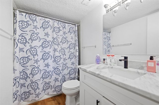 2801 Hemphill PARK A201, Austin, TX 78705