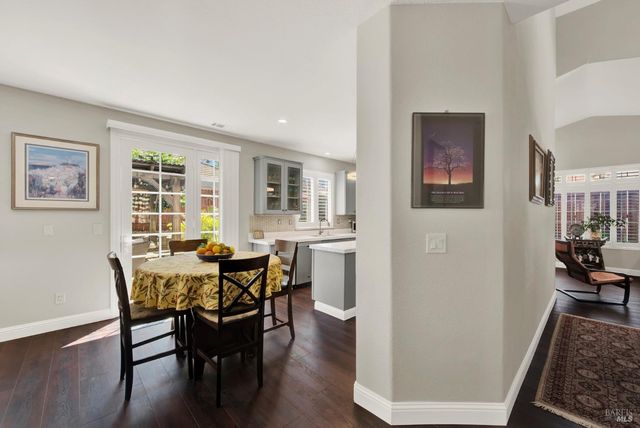 413 Crownpointe Cir, Vacaville, CA 95687