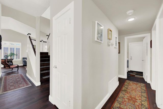 413 Crownpointe Cir, Vacaville, CA 95687