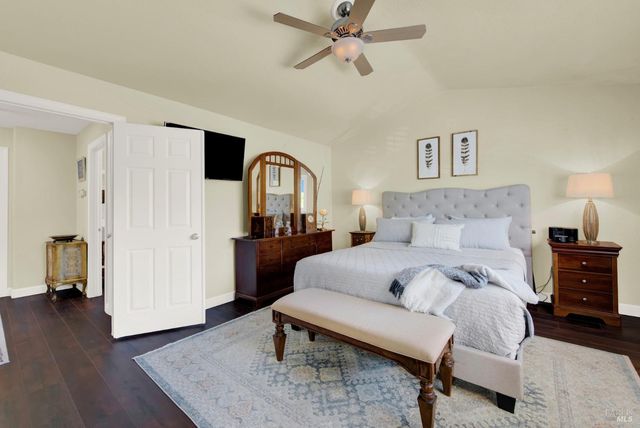 413 Crownpointe Cir, Vacaville, CA 95687