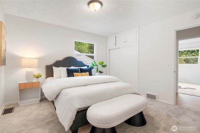 1250 NE 188th Street, Shoreline, WA 98155