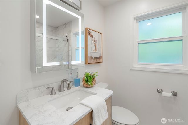 1250 NE 188th Street, Shoreline, WA 98155
