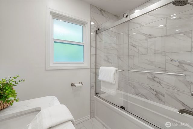 1250 NE 188th Street, Shoreline, WA 98155
