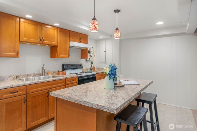 1250 NE 188th Street, Shoreline, WA 98155