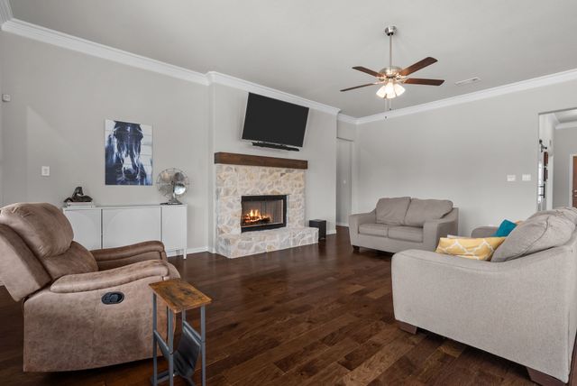308 Zion Forest Trail, Poolville, TX 76487