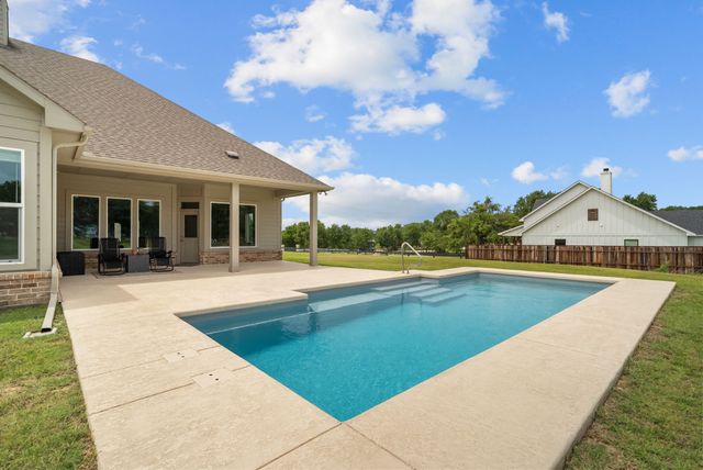 308 Zion Forest Trail, Poolville, TX 76487