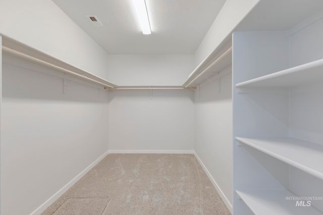 7071 E Amber Springs St, Nampa, ID 83687