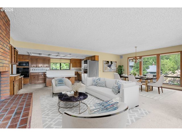 3160 Ne 156TH Ave, Portland, OR 97230