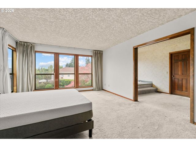 3160 Ne 156TH Ave, Portland, OR 97230