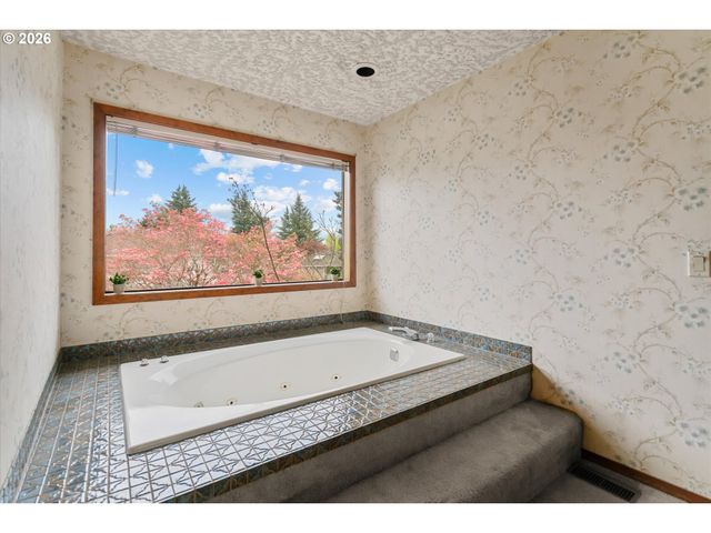 3160 Ne 156TH Ave, Portland, OR 97230