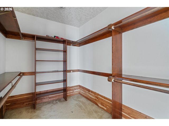 3160 Ne 156TH Ave, Portland, OR 97230