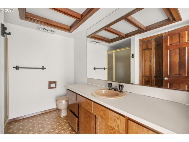 3160 Ne 156TH Ave, Portland, OR 97230