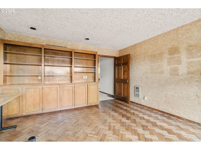 3160 Ne 156TH Ave, Portland, OR 97230