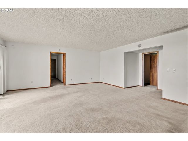 3160 Ne 156TH Ave, Portland, OR 97230