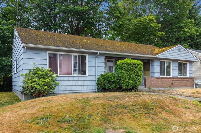 10450 Alderbrook Place NW, Seattle, WA 98177