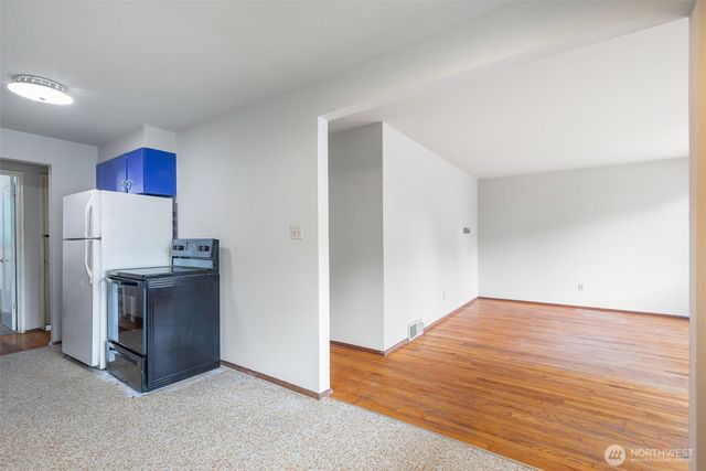 10450 Alderbrook Place NW, Seattle, WA 98177