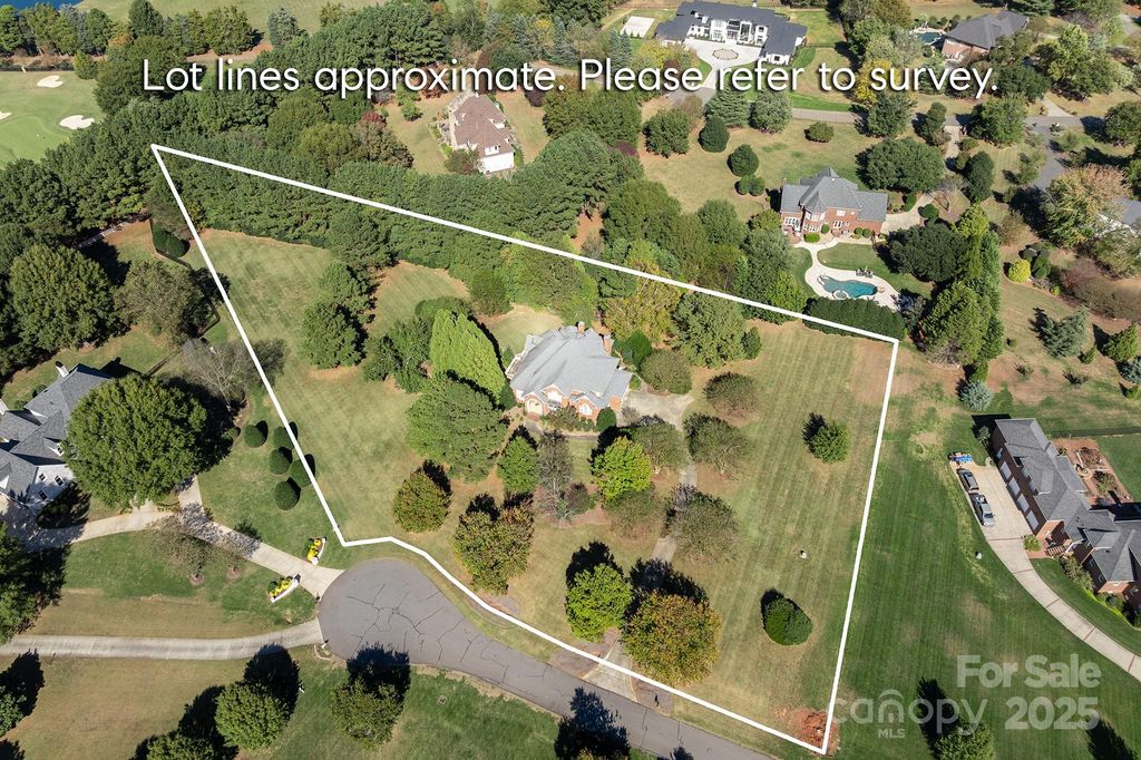 405 Valley Run Drive, Waxhaw, NC 28173