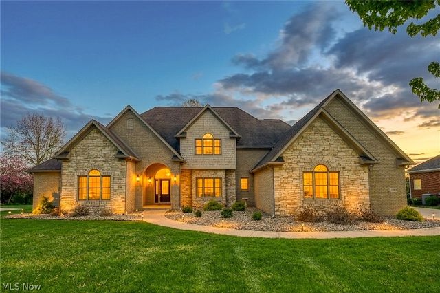 4966 Abbey Church Avenue NW, Canton, OH 44718