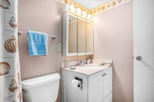 601 Mitchell Dr Apt 401, Myrtle Beach, SC 29577