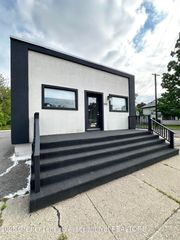 600 E Cavanaugh Road, Lansing, MI 48910