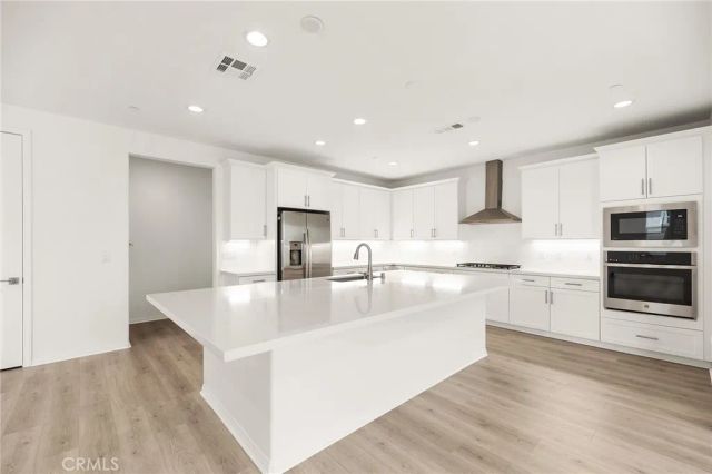 32265 Neal Lane, Menifee, CA 92584