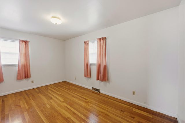 1715 Harrogate Road, Lexington, KY 40505