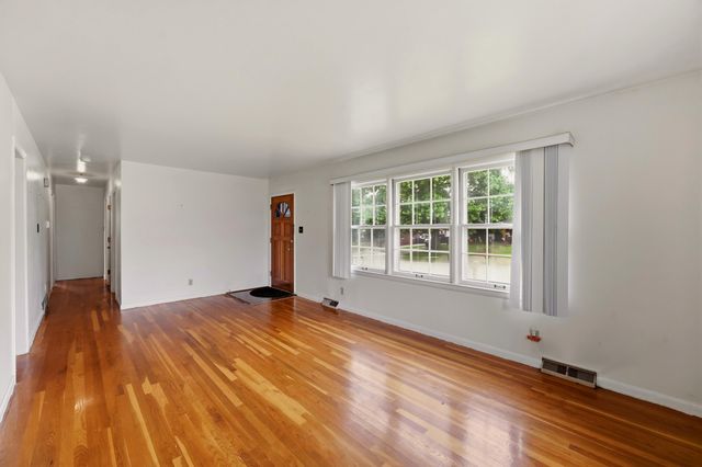 1715 Harrogate Road, Lexington, KY 40505