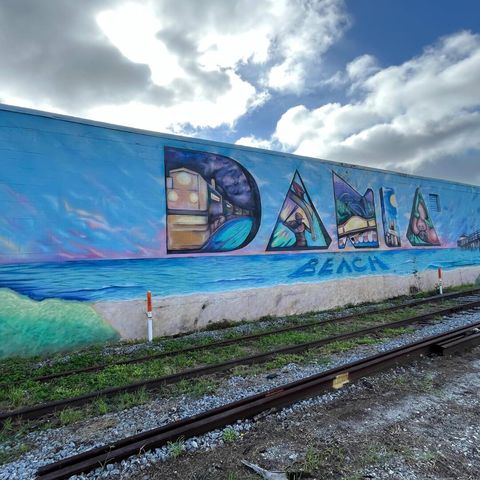 5 NW 3rd Avenue, Dania Beach, FL 33004