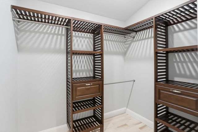 60 Bloor, Warwick, RI 02889