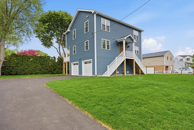 60 Bloor, Warwick, RI 02889