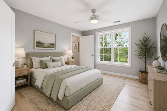 60 Bloor, Warwick, RI 02889