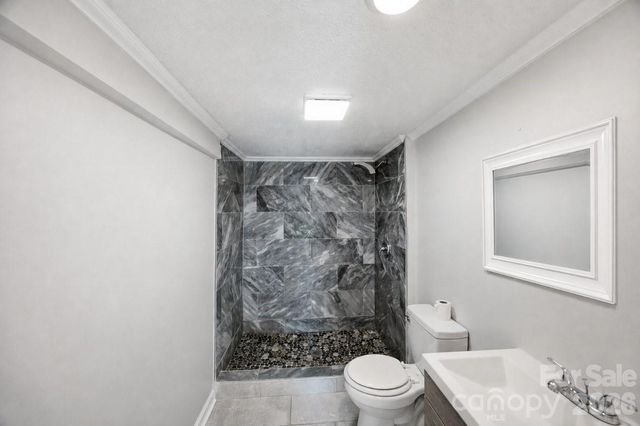 15 Meadowview Avenue, Concord, NC 28027