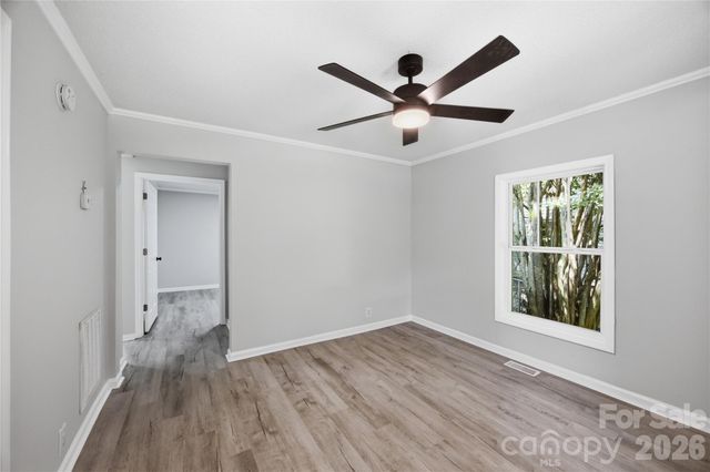 15 Meadowview Avenue, Concord, NC 28027