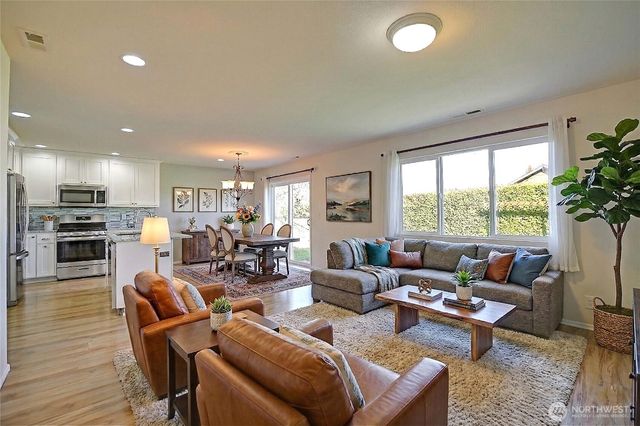 7229 286th Place NW, Stanwood, WA 98292